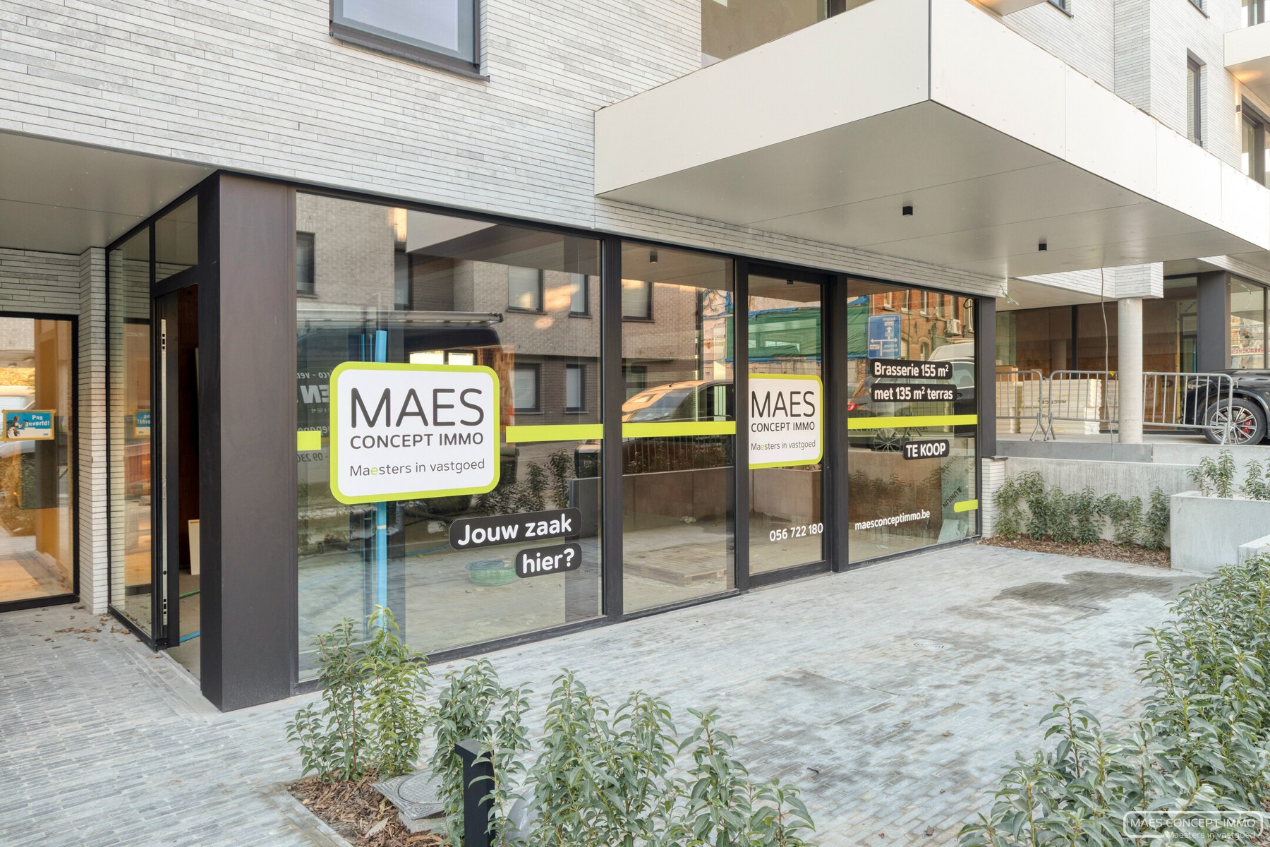 Brasserie te koop van 155 m2 met 135 m2 terras in centrum Anzegem - foto 1