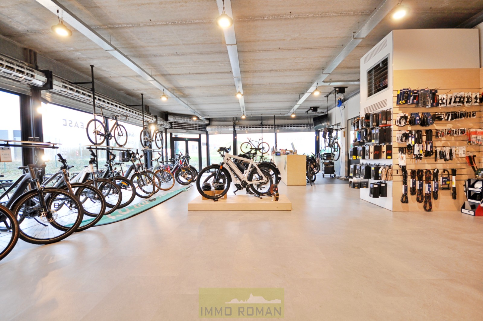 Uitstekend gelegen handelspand te Kluisbergen - foto 5