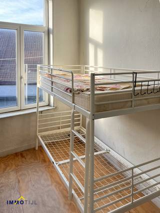 Studentenkamer/studio te huur in Gent!Op zoek naar een praktische studentenkamer in Gent, op een vlot bereikbare locatie? In de Raas van Gaverstraat...