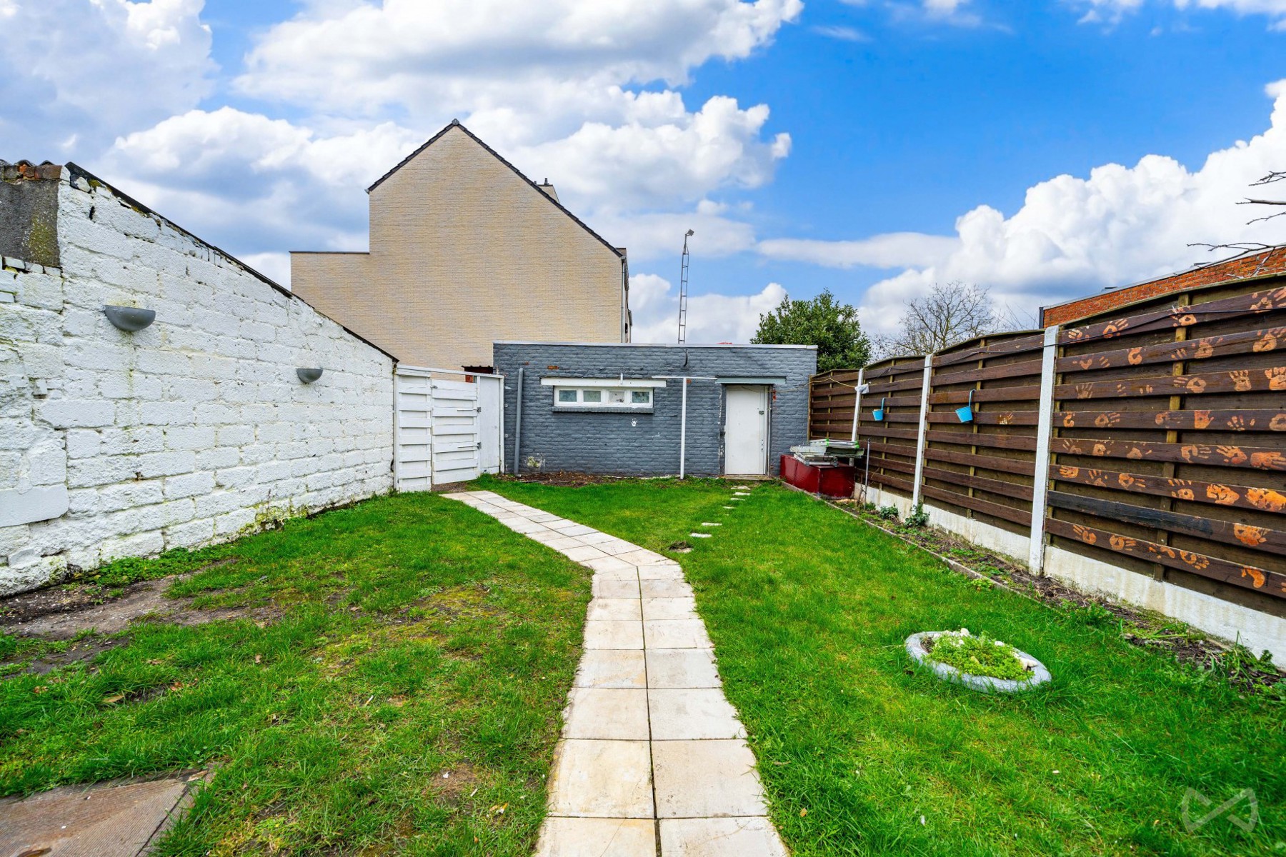 Gelijkvloersappartement met tuin en garage nabij centrum - foto 4
