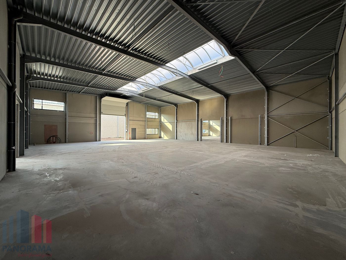 Uitstekend gelegen nieuwbouw KMO-unit van 1.418 m² vlakbij de R4 - foto 2