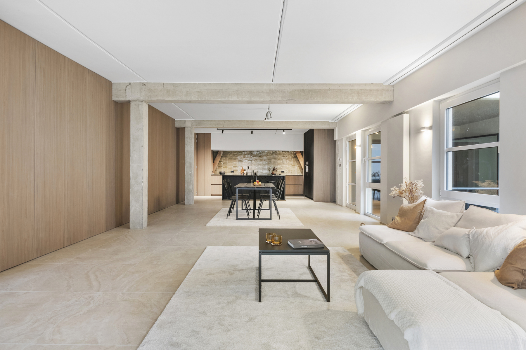 Industrieel en modern: loft met 2 slaapkamers! - foto 1