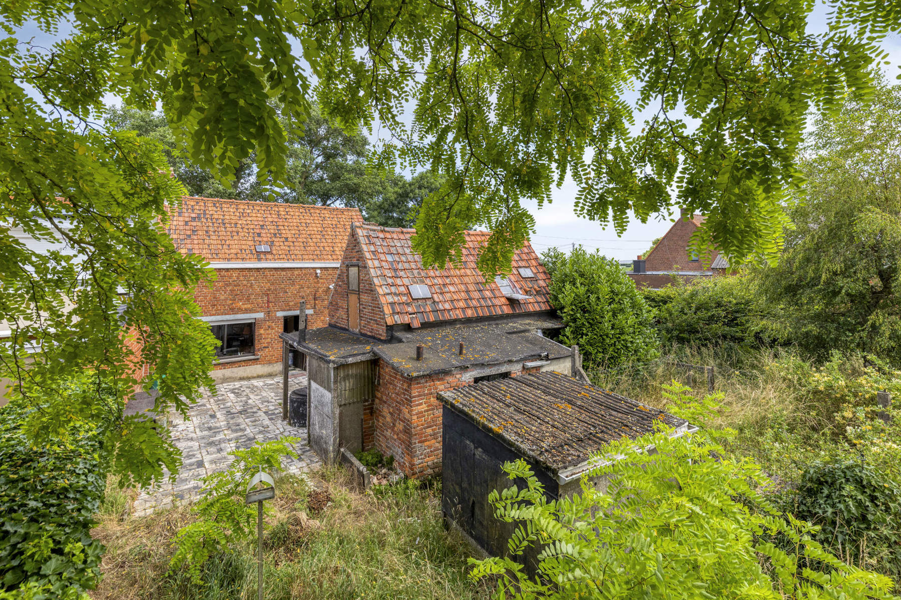 Bebouwbaar perceel voor open of halfopen bebouwing van 1.982m²!!!!! - foto 3