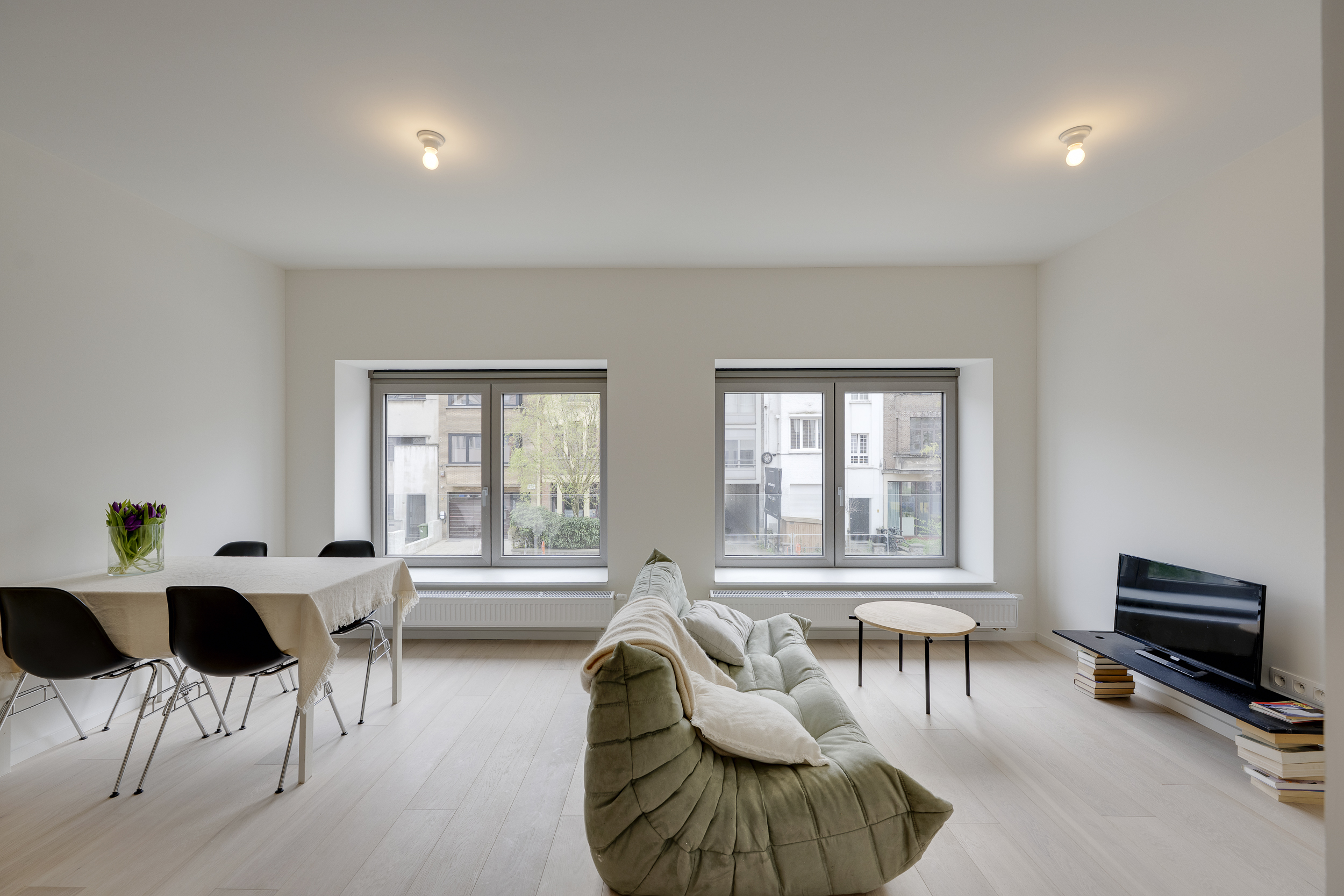 Opbrengsteigendom met twee gerenoveerde appartementen - foto 4