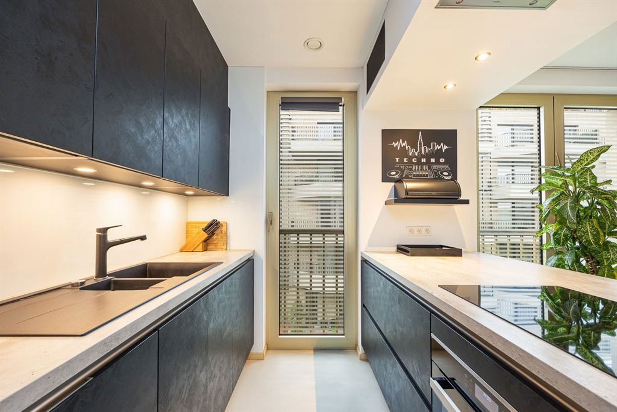 Appartement à vendre à Anvers avec 2 chambres - photo 4