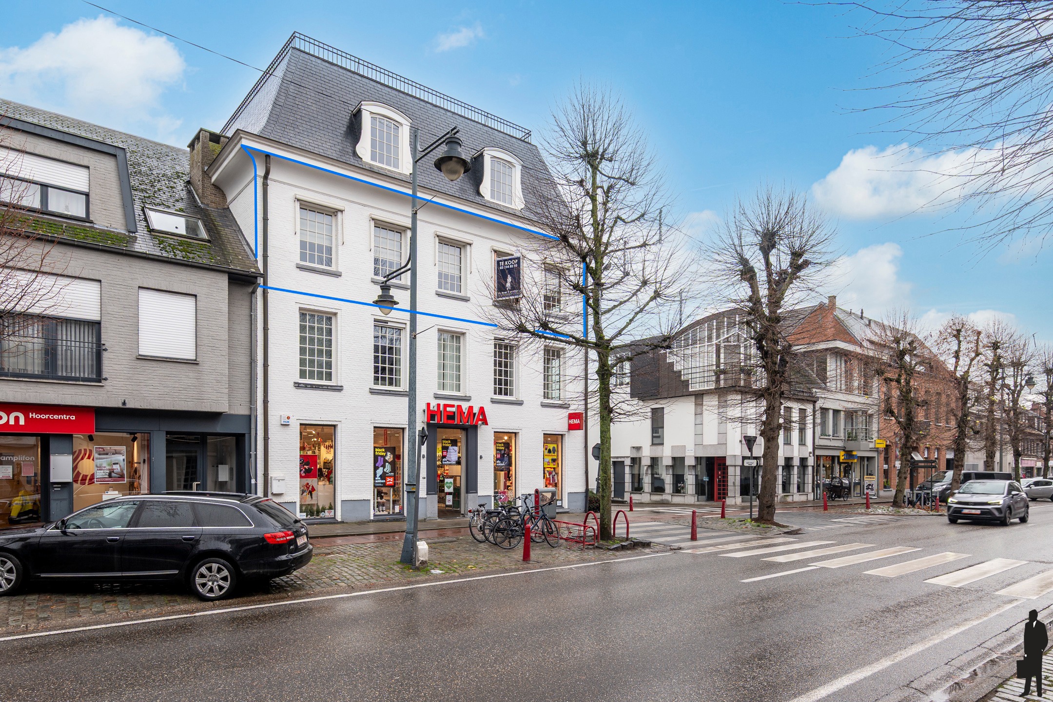 In hartje Hoogstraten presenteren we u dit uitzonderlijk royaal appartement. - foto 2