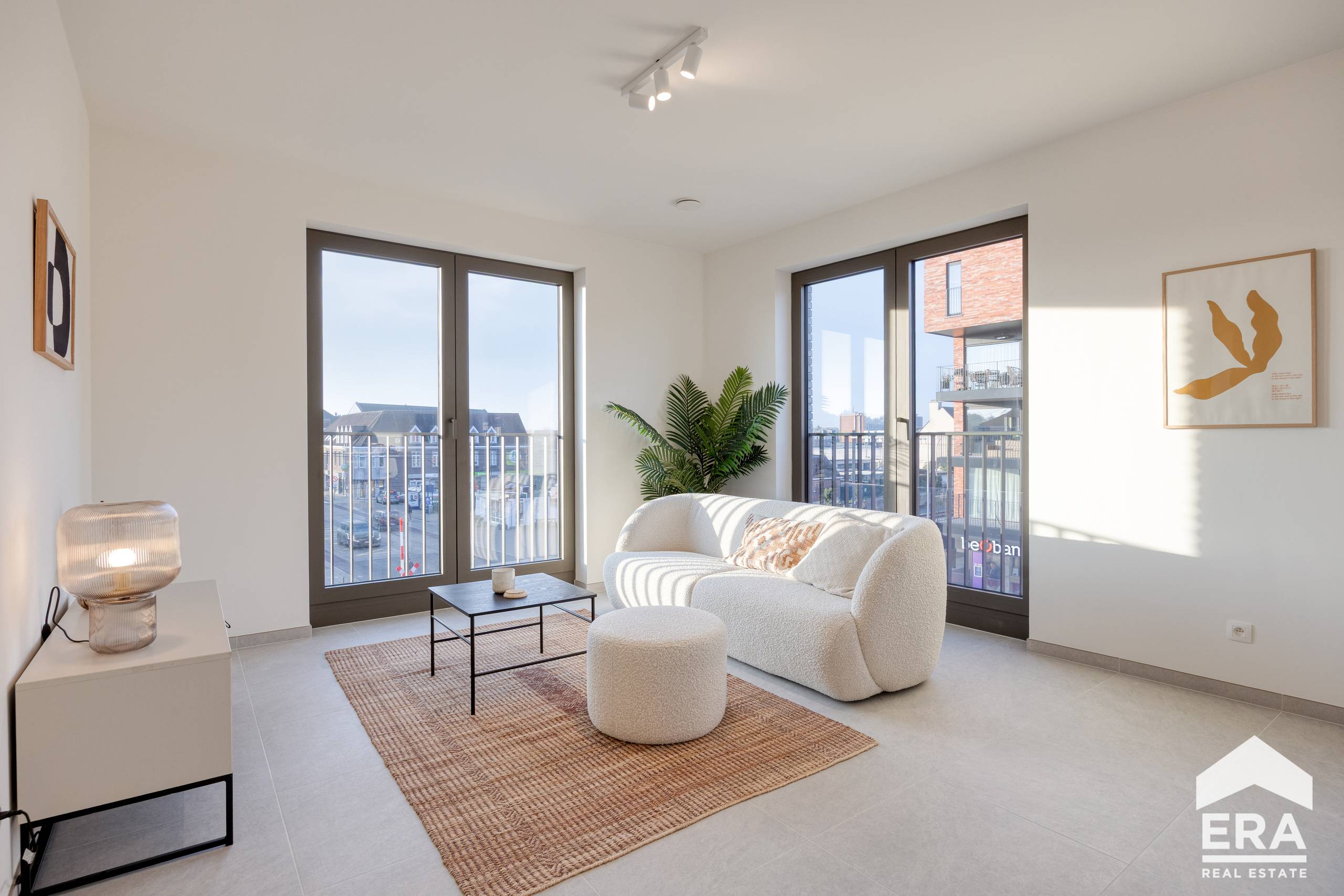 Ruim penthouse met 3 slaapkamers te koop in Geel. - foto 4