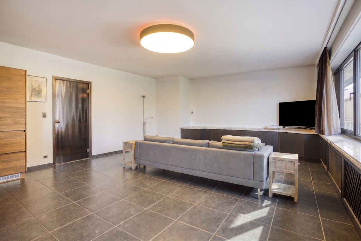 Uitzonderlijk ruim appartement met terras in hartje Hasselt - foto 4