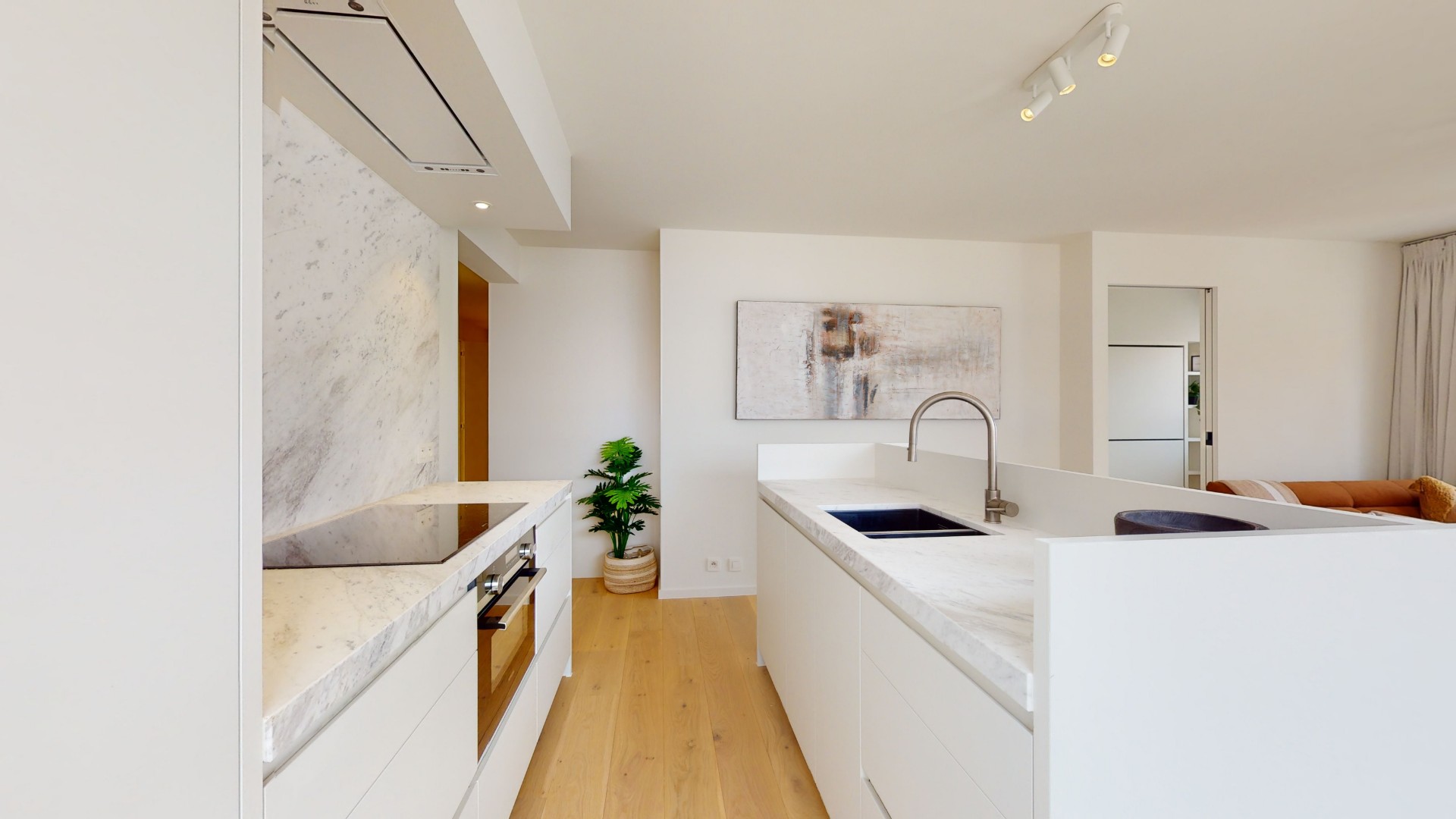 Gerenoveerd hoekappartement gelegen op de Leopoldlaan. - foto 5