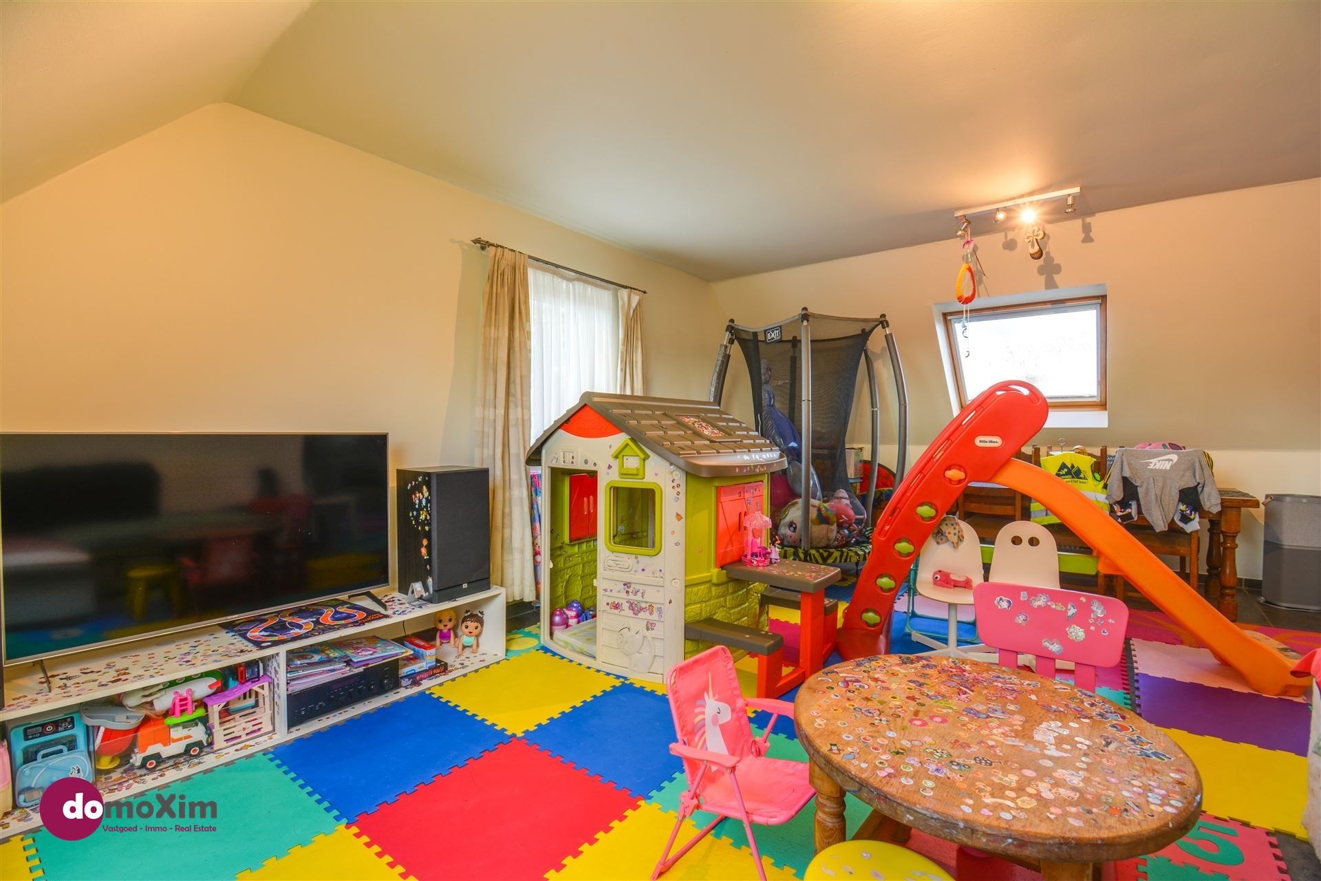 Ruim appartement met 2 slaapkamers in het centrum van Steenokkerzeel - foto 3