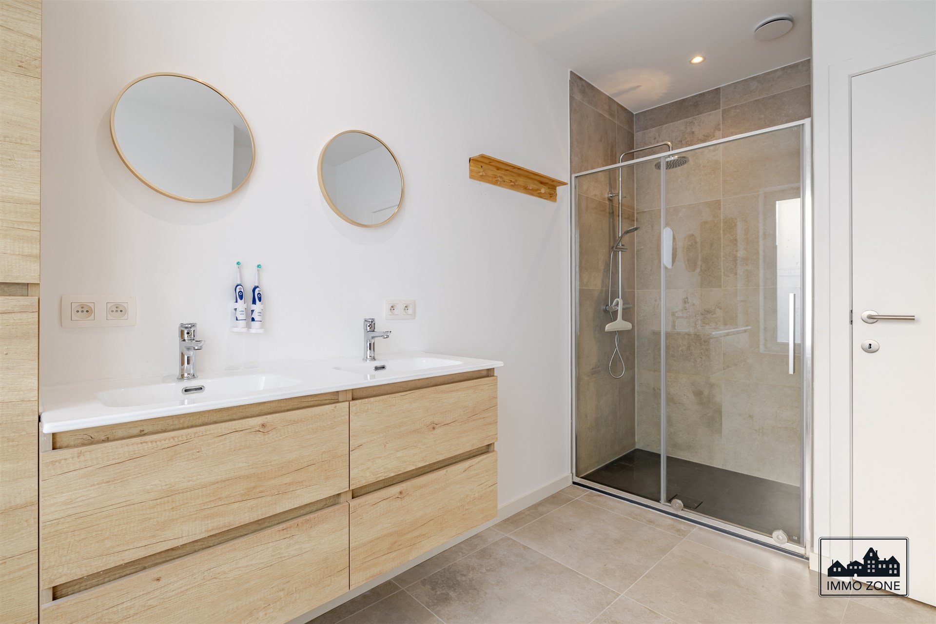 Pas gerenoveerde energiezuinige woning - foto 3