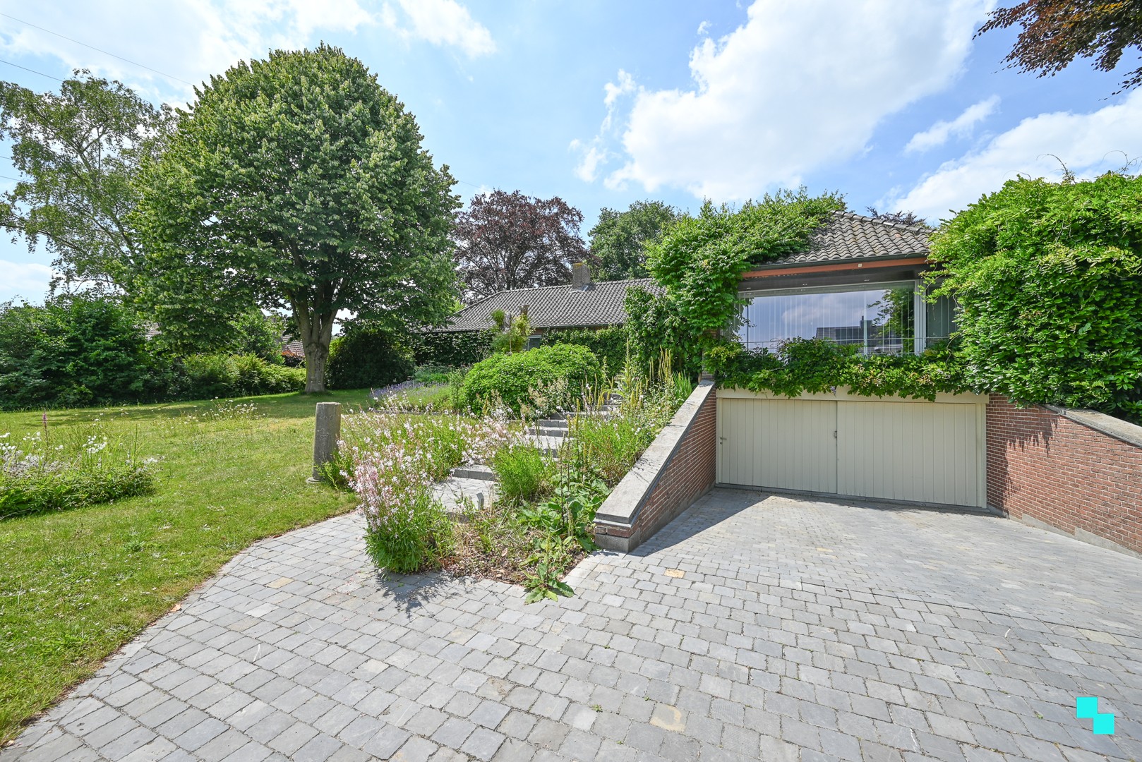 Riante villa op perceel van 2.155m² te Bosmolens, Izegem - photo 1