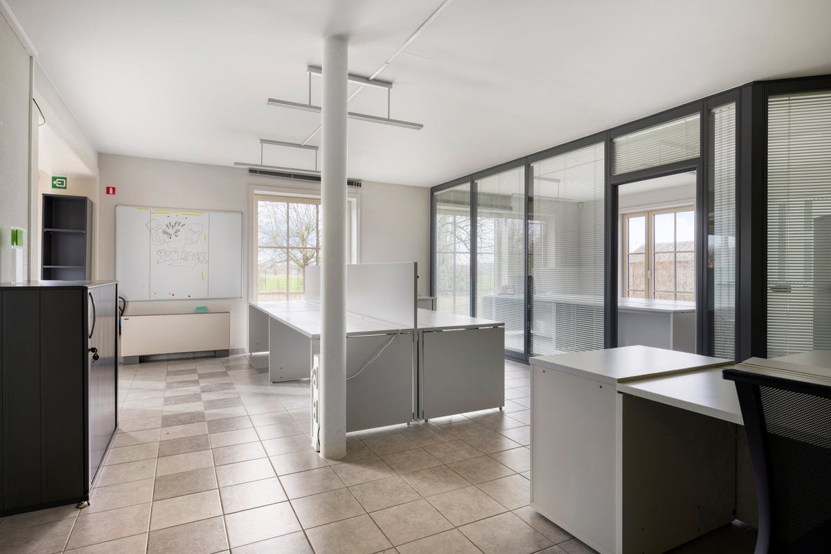 Bureau (372 m²) à vendre à Sint-Martens-Latem - photo 3