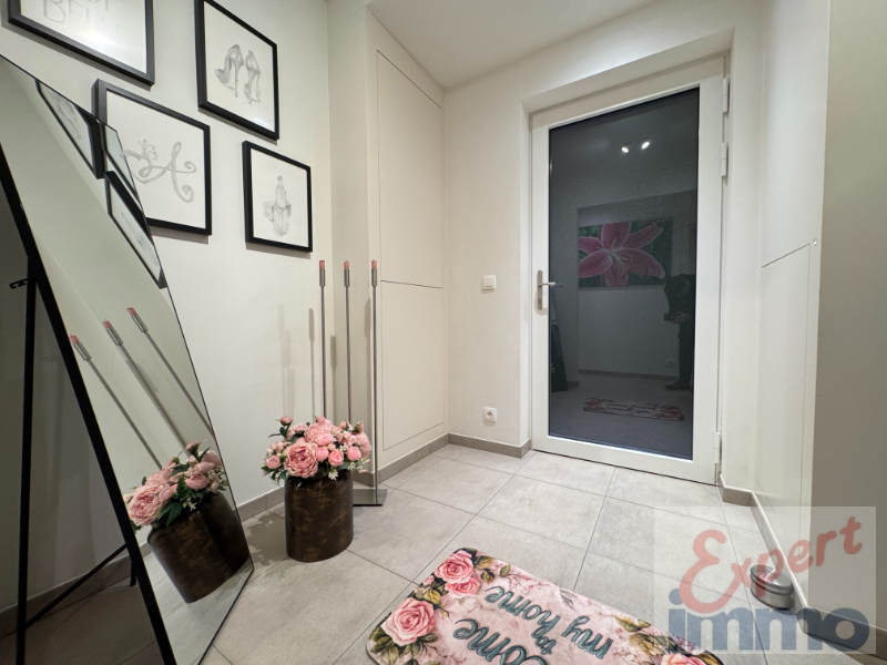 ✨ Tot in de puntjes afgewerkt GELIJKVLOERS APPARTEMENT... een verborgen PAREL ... TE HUUR via EXPERT-IMMO ✨ - photo 2