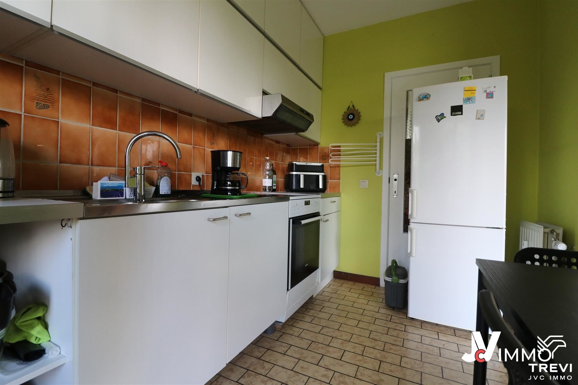 Apartment for rent in Waremme with 3 bedrooms - photo 4