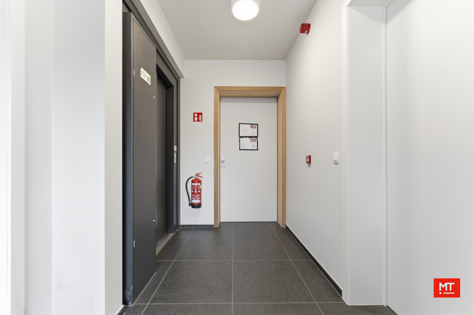 Duplex-appartement met 2 slaapkamers en Zuidgericht terras te koop in de dorpskern van Beselare - foto 2