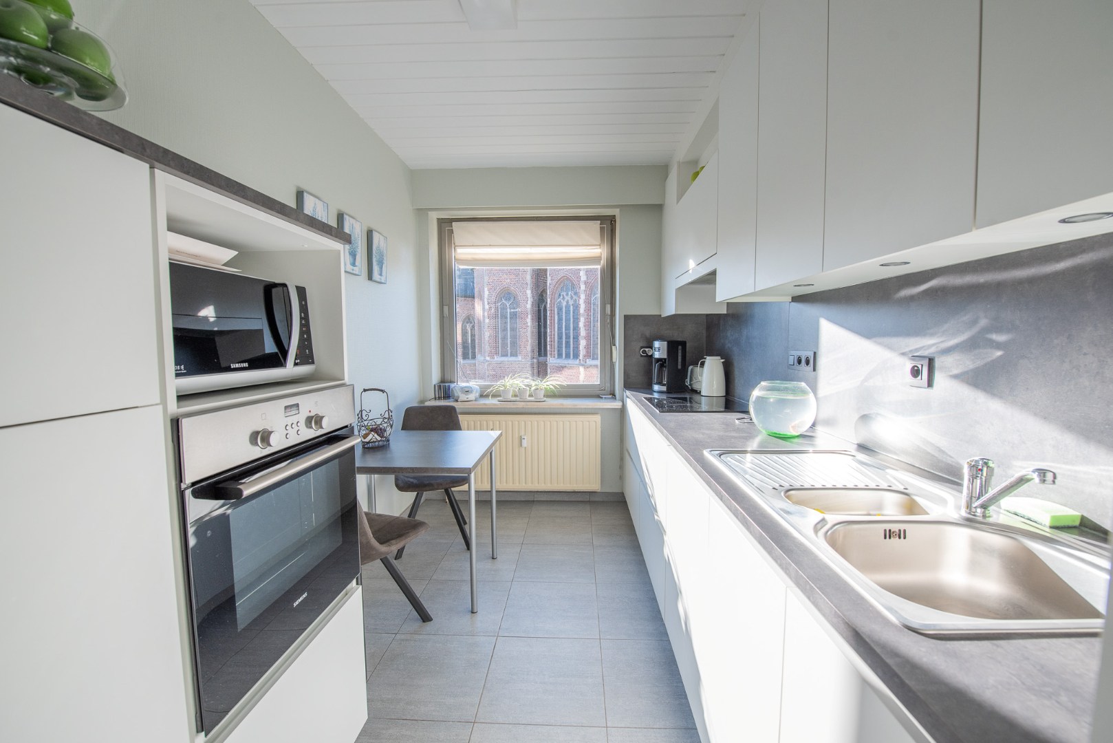 Instapklaar 2-slaapkamerappartement in centrum Zulte met garage! - foto 4