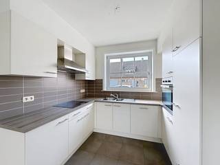 Charmevol en ruime woning te huur in Moerkerke met 3 slaapkamers. Het huis is rustig gelegen en geniet van een perfecte verbinding naar zowel...