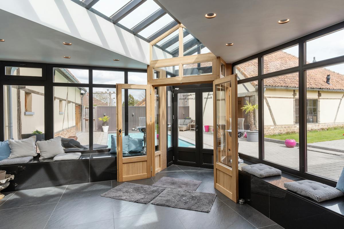 Exclusieve hoeve met wellness en ruime loods - foto 4