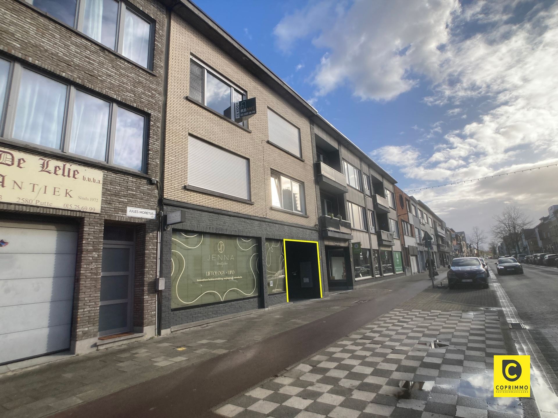 Magazijn met bureel op toplocatie! - foto 1