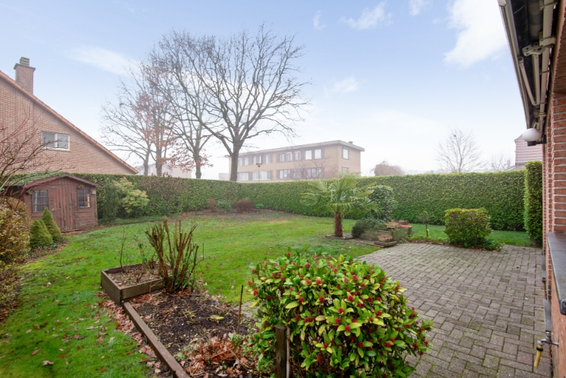 Perfect onderhouden landhuis op ca. 600m2 met 2 SLK, tuin &amp; garage - foto 5