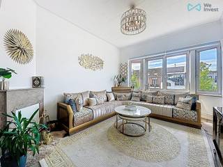 Info: bruxelles.ouest@weinvest.be of 02 315 77 22We Invest presenteert u exclusief dit opbrengstpand bestaande uit 3 wooneenheden en een aangrenzende...