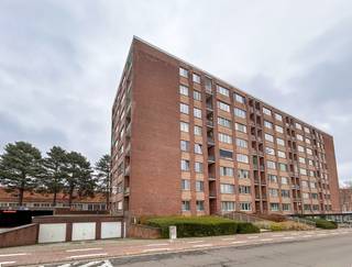 Tweeslaapkamer appartement op een uitstekende locatie net buiten Leuven. Bewoonbare oppervlakte: 80m², EPC B.Het appartement is gelegen opde vijfde...