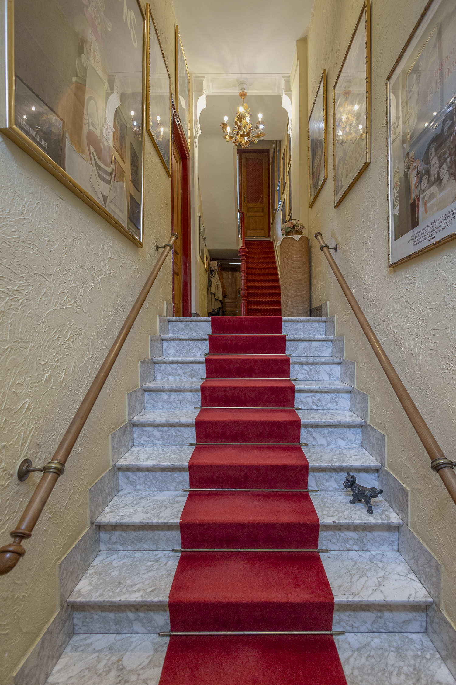 Authentieke herenwoning met 4 à 5 slpks en tuin - foto 2