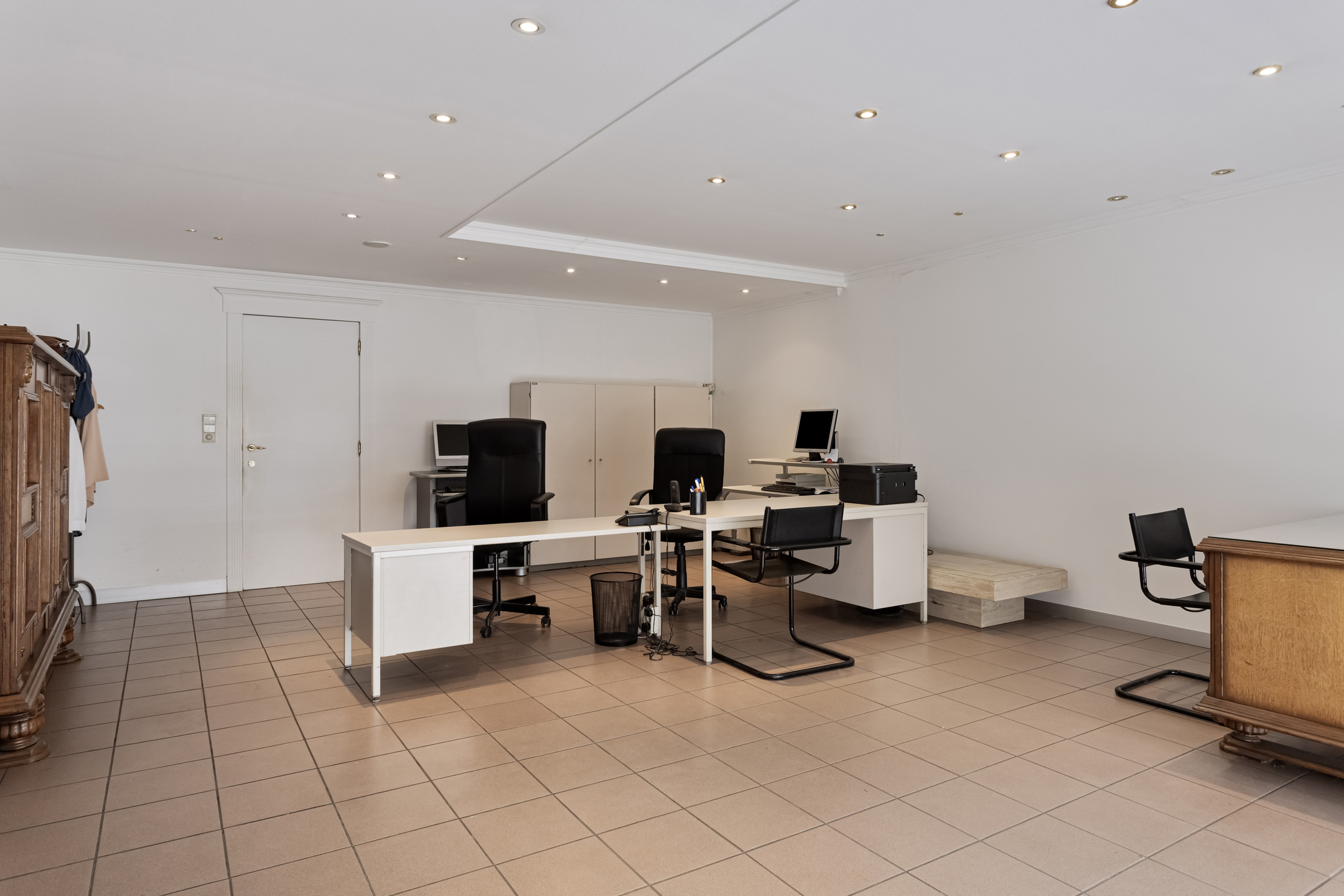 Ruim handelspand/appartement. - foto 2