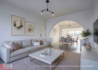 Deze volledig vernieuwde woning is gunstig gelegen langs een belangrijke invalsweg tussen Diest en Scherpenheuvel, met vlotte bereikbaarheid richting centrum, scholen, winkels en autosnelwegen.<br /><br />Deze woning is een klasse voorbeeld van een vernieuwbouw: “Een woning die zodanig gerenoveerd werd dat de kwaliteit vergelijkbaar is met die van een nieuwbouwwoning.”<br /><br />De woning is met liefde, oog voor detail en vakmanschap volledig vernieuwd, waardoor je kunt genieten van modern comfort en in een authentieke omgeving. Er is uitsluitend gebruikgemaakt van duurzame materialen om de levensduur van de woning te waarborgen.<br /><br />Elektriciteit is conform gekeurd en de woning heeft een EPC label c - waarde 206.<br /><br />De stadstuin is perfect voor ontspanning en heeft zelfs een achteruitgang met 2 garages bereikbaar via een erfdienstbare toegang langs het nabijgelegen perceel.<br /><br /><strong>Indeling:</strong><br />kelder: stockage kelder<br />Gelijkvloers: inkomhal, leefruimte, eetkamer met open keuken, achterhal met wasruimte en toilet, veranda, betonnen tuin<br />1ste verdieping: 2 slaapkamers, badkamer met toilet en douche<br />2de verdieping: 2 slaapkamers, toilet, douche<br /><br />Is jouw interesse gewekt? Neem dan vandaag contact met ons op info@immopersyn.be of 013/444 008