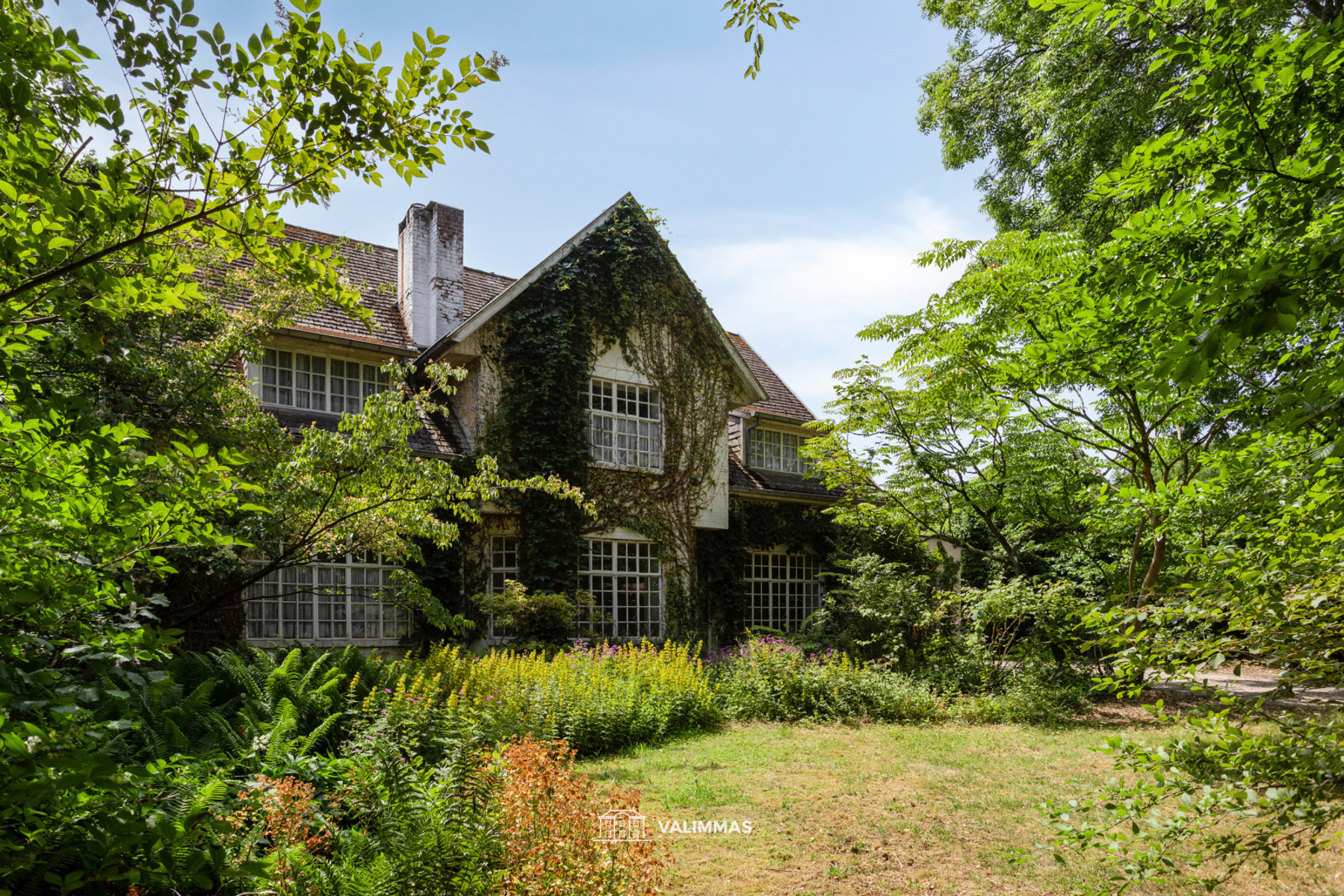 Uniek gelegen en zeer ruime doktersvilla met mooie tuin .... - foto 3