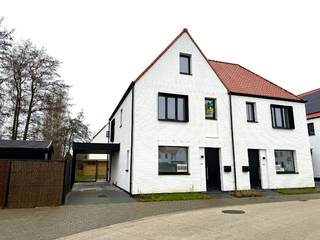 Moderne nieuwbouwwoning (HOB) in de gezellige dorpswijk Lalys in Astene, een ideale plek om thuis te komen.Op het gelijkvloers kom je binnen via de...