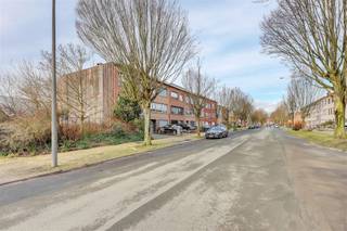 Ce terrain à bâtir (320m²) est à vendre dans le quartier recherché de Neerlandwijk à Wilrijk. Le terrain convient à une construction fermée, de type...