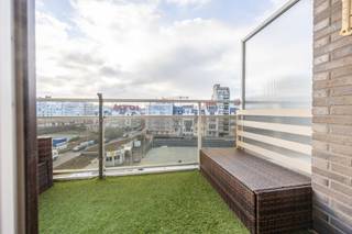 Résidence HILDERWIN II : appartement avec terrasse ensoleillée et vue latérale sur la mer.Situé au 4ᵉ étage d’une résidence située sur la...