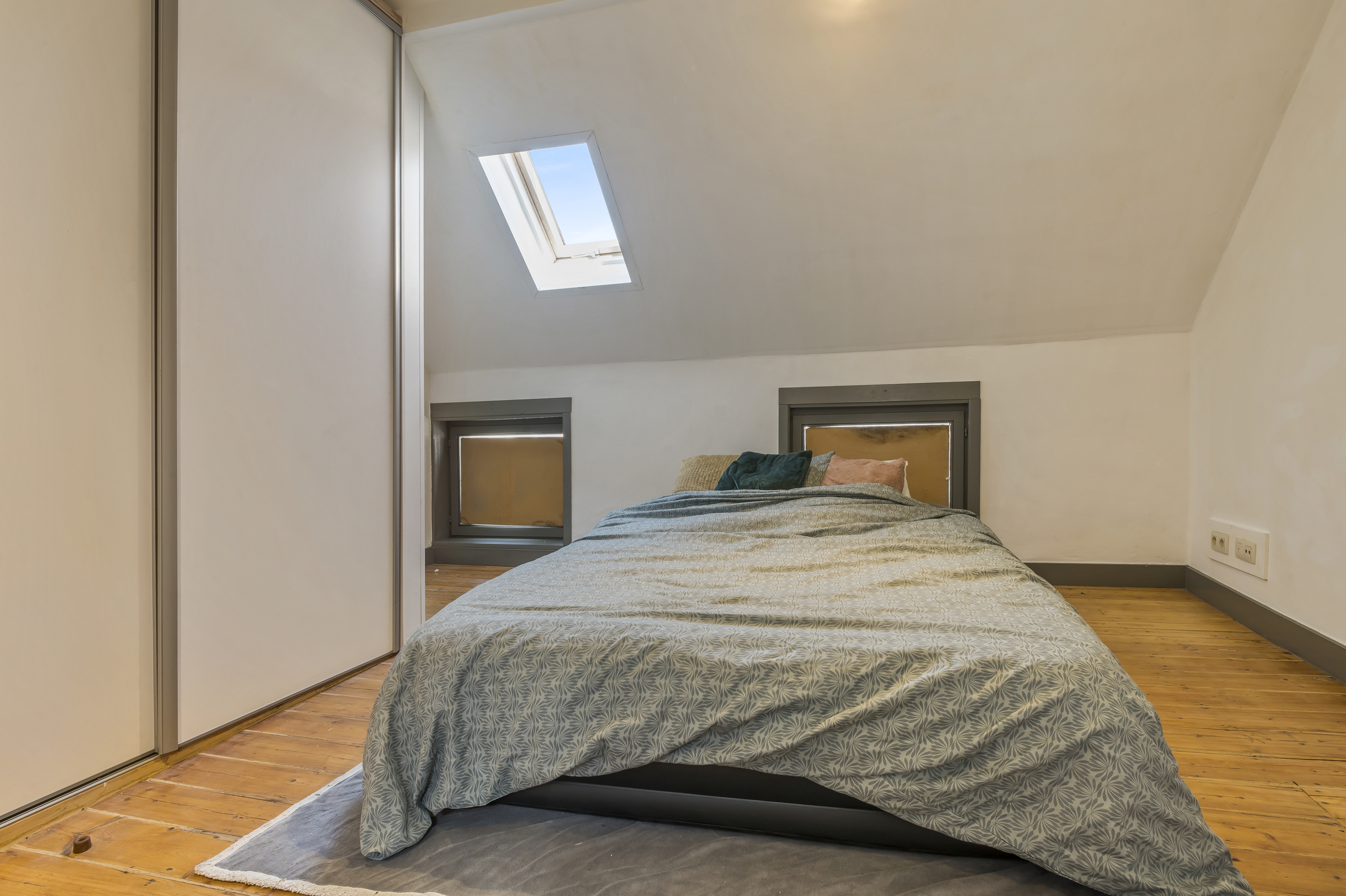Instapklare stadswoning met ruime garage nabij centrum Gent - foto 5