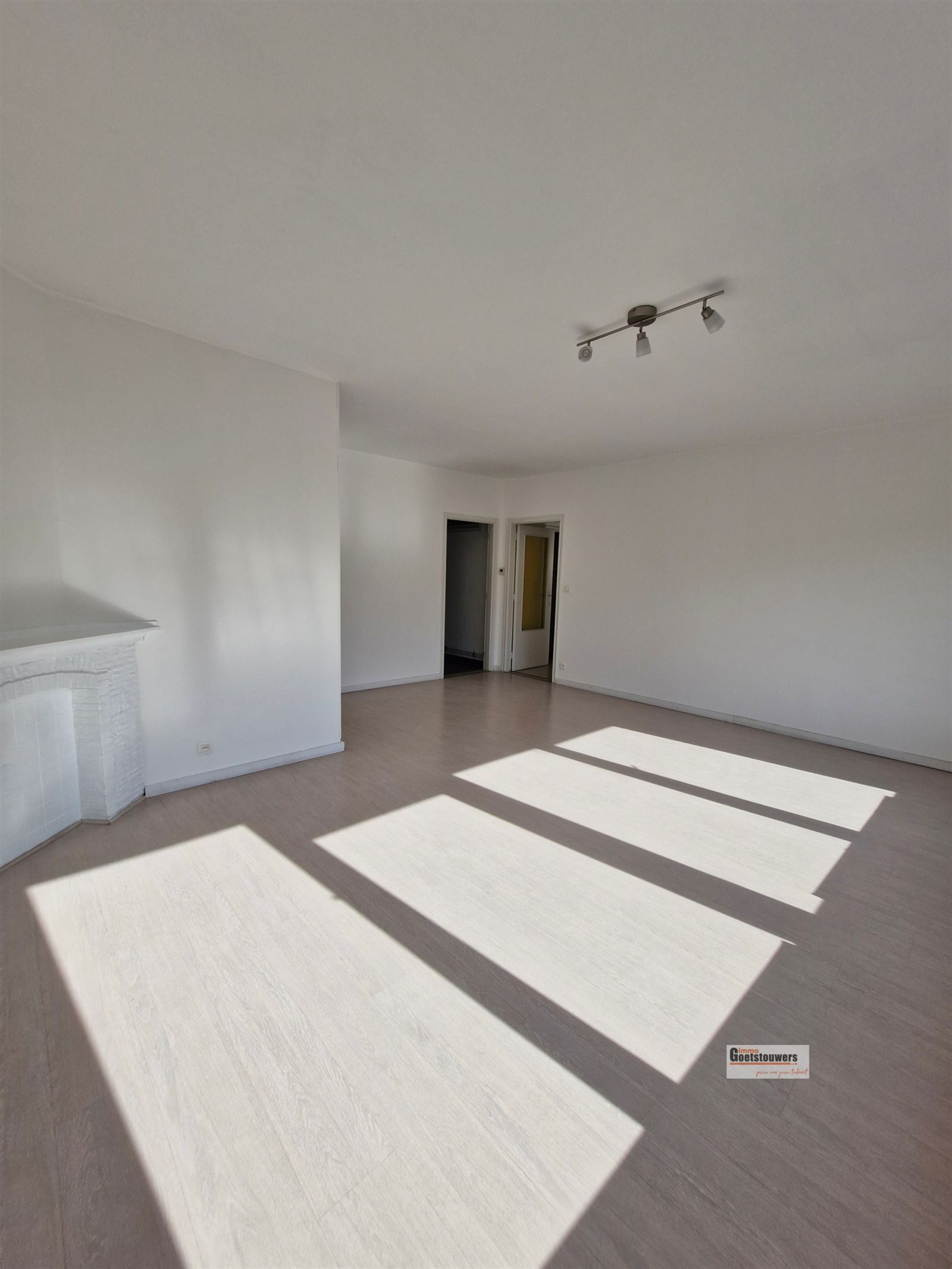 Gerenoveerd appartement, 2de verd, 2 slpks - foto 4