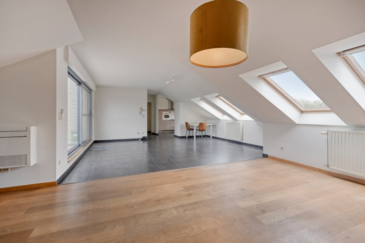 Centrally located apartment with spacious terrace and garage box in Kuringen - photo 5