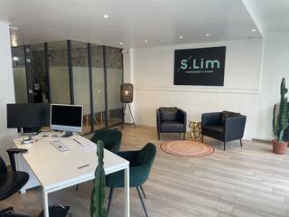 Instapklaar handelspand of kantoorruimte in het centrum van Genk.Dit multifunctioneel handelspand van ca 75 m² werd enkele jaren geleden vernieuwd...