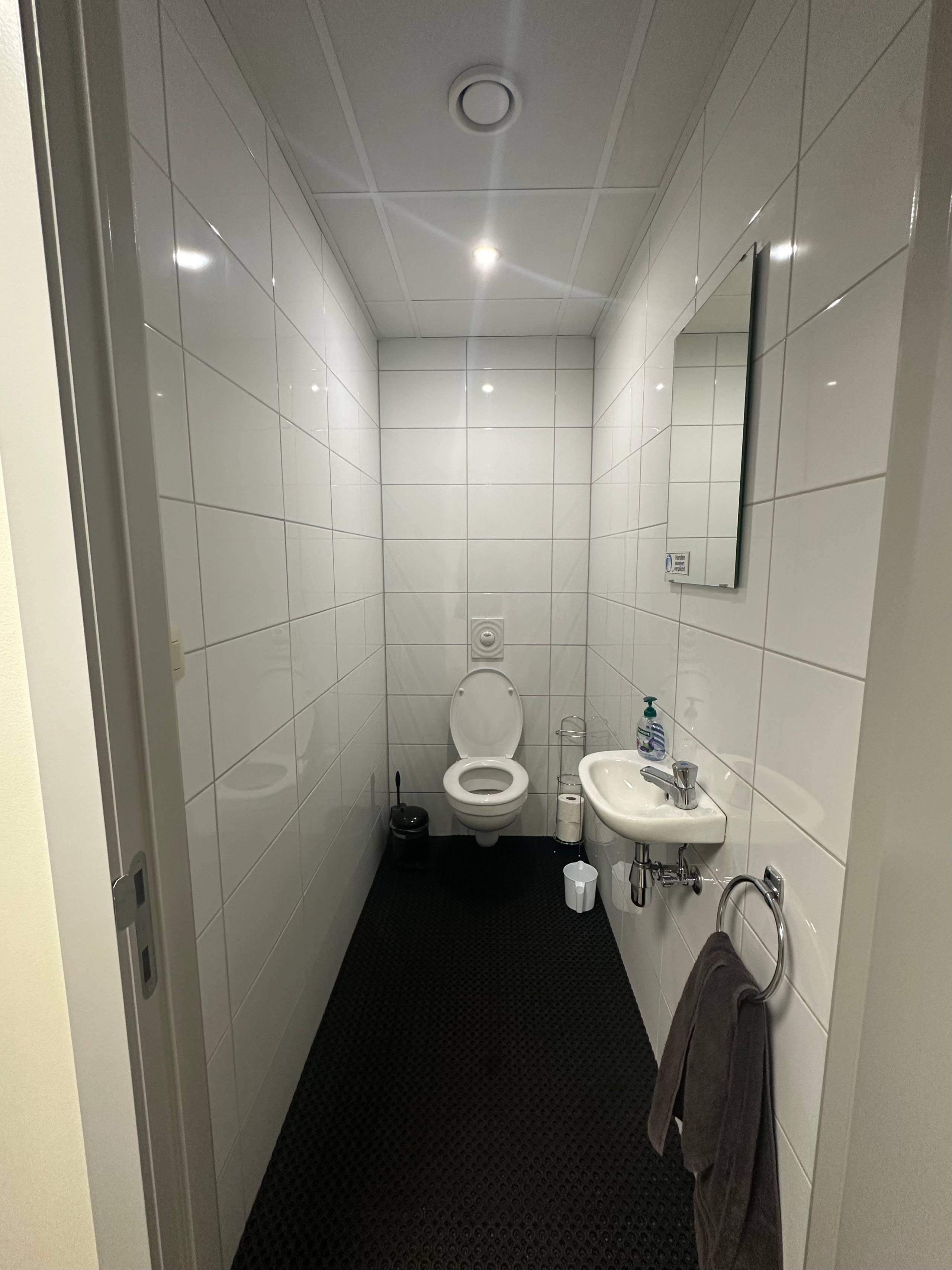 Commercial à louer à Heusden-Zolder - photo 3