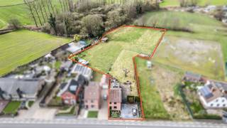 LUMMEN - Instapklare woning op 57aHeel centraal gelegen, op 4 km van de autostrade en vlakbij winkels en scholen.Deze woning is instapklaar te noemen...