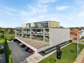 Wil jij in een ruim appartement wonen? Wil je een groot terras? Moet dit appartement modern en instapklaar zijn? Wil je 3 slaapkamers? Wil je...