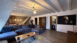 Ontdek dit unieke appartement in hartje Reet, met een royale bewoonbare oppervlakte van 173m². Bij binnenkomst verwelkomt de ruime woonkamer van...