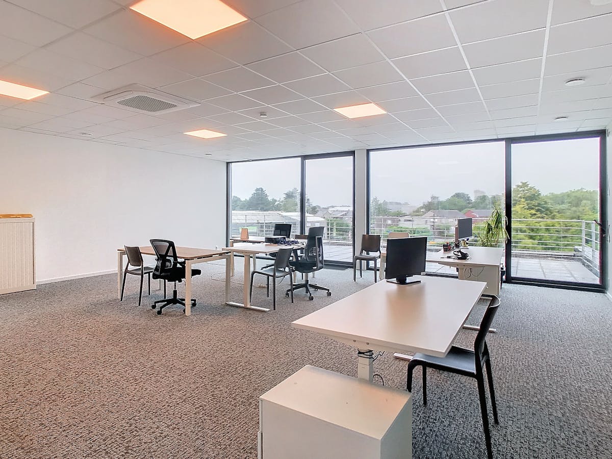 Instapklaar kantoor van ca. 254m² met ruim terras en parking - foto 5