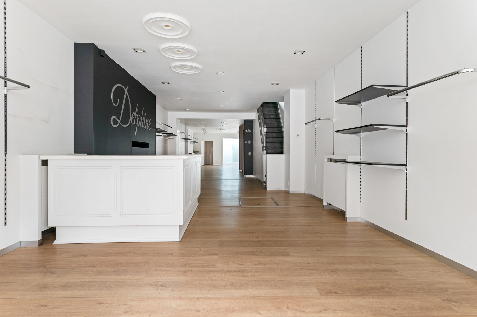 Handelszaak met mogelijkheid voor extra opslagruimte of duplex - foto 2