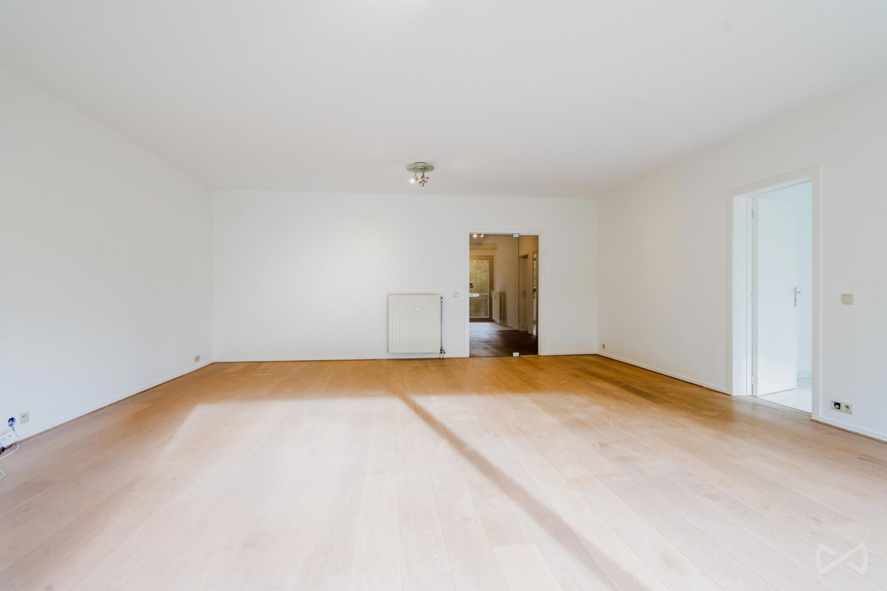 Apartment for rent in Woluwe-Saint-Pierre with 3 bedrooms - photo 2