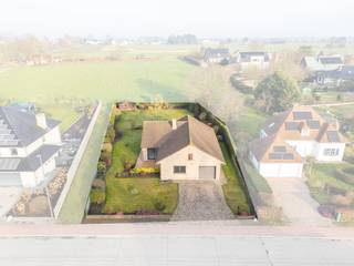 Te koop: ruime open bebouwing in Beigem, Vlaams-Brabant, met een royale tuin van 1120 m².Deze woning uit 1995 biedt een solide basis voor wie op zoek...