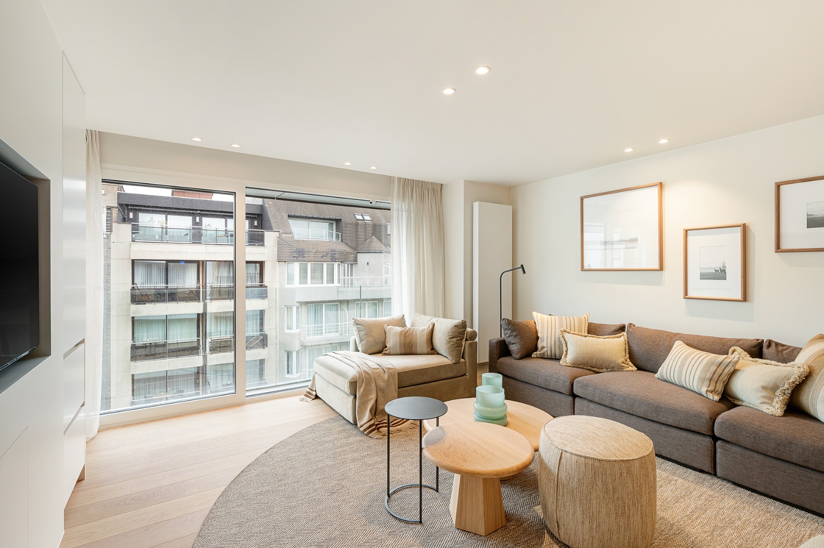 Rés. Orfeo – Appartement spacieux entièrement rénové avec 3 chambres - photo 3