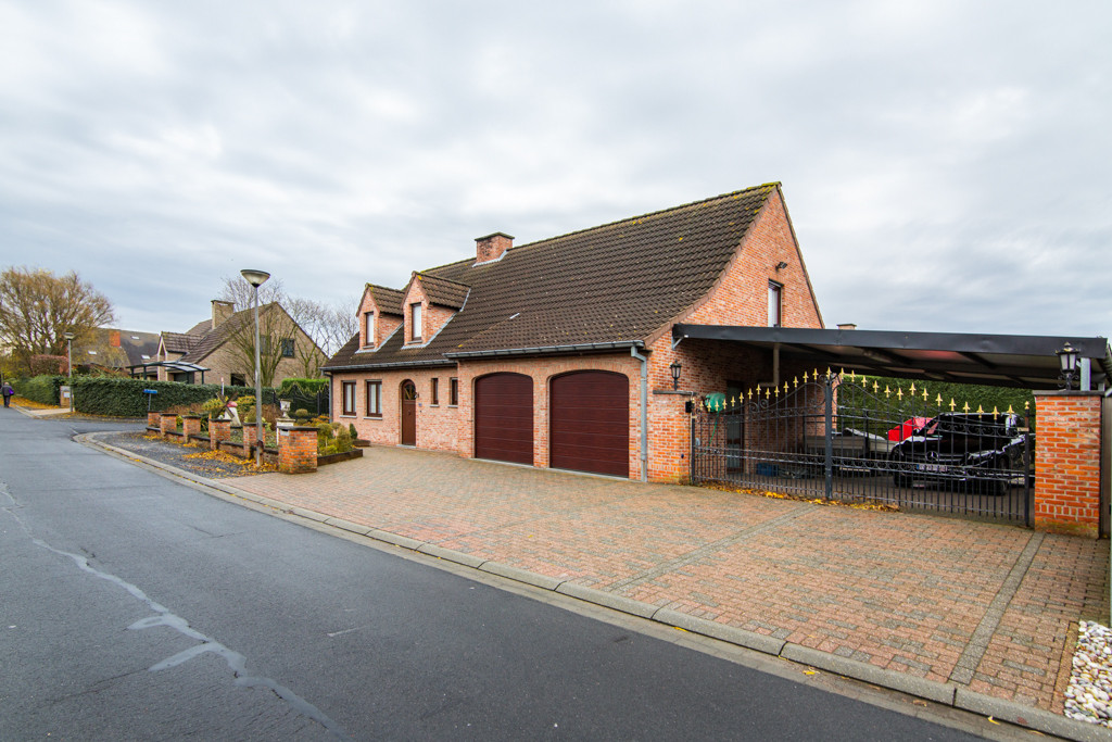 House for rent in Tielt with 5 bedrooms - photo 2