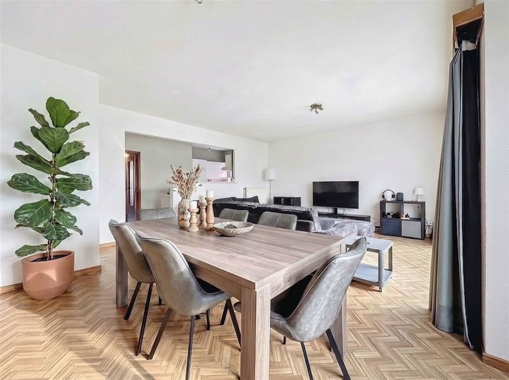 Appartement met garage gelegen te Brasschaat  - foto 3