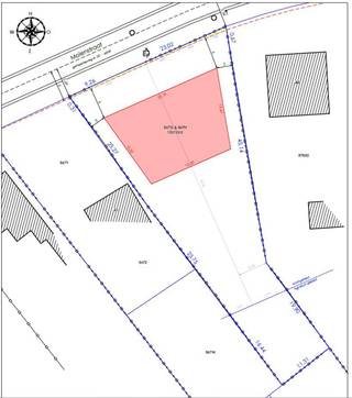 Exclusieve (zeer brede) bouwgrond van 12a – voor o.a. een gelijkvloerse villa of 2 halfopen bebouwingen (tweewoonst) met perfecte oriëntatie Op...